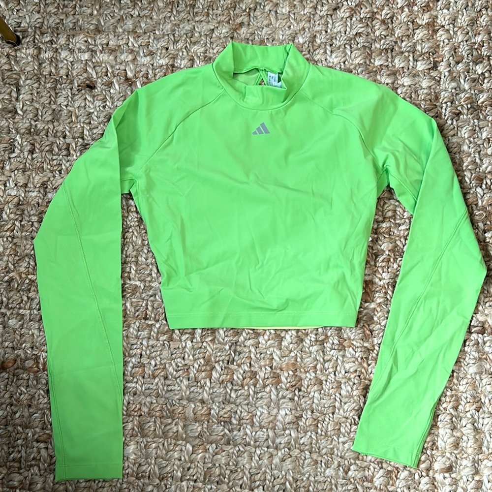 Adidas Top